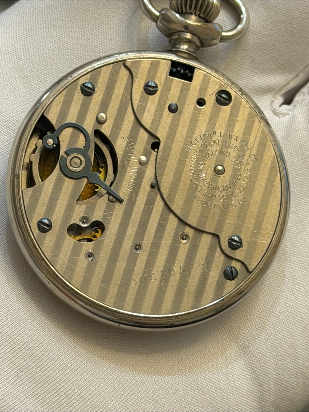 Vintage Ingersoll Yankee Pocket Watch - Non-Working - For Parts or Repair 50mm - Picture 9 of 12